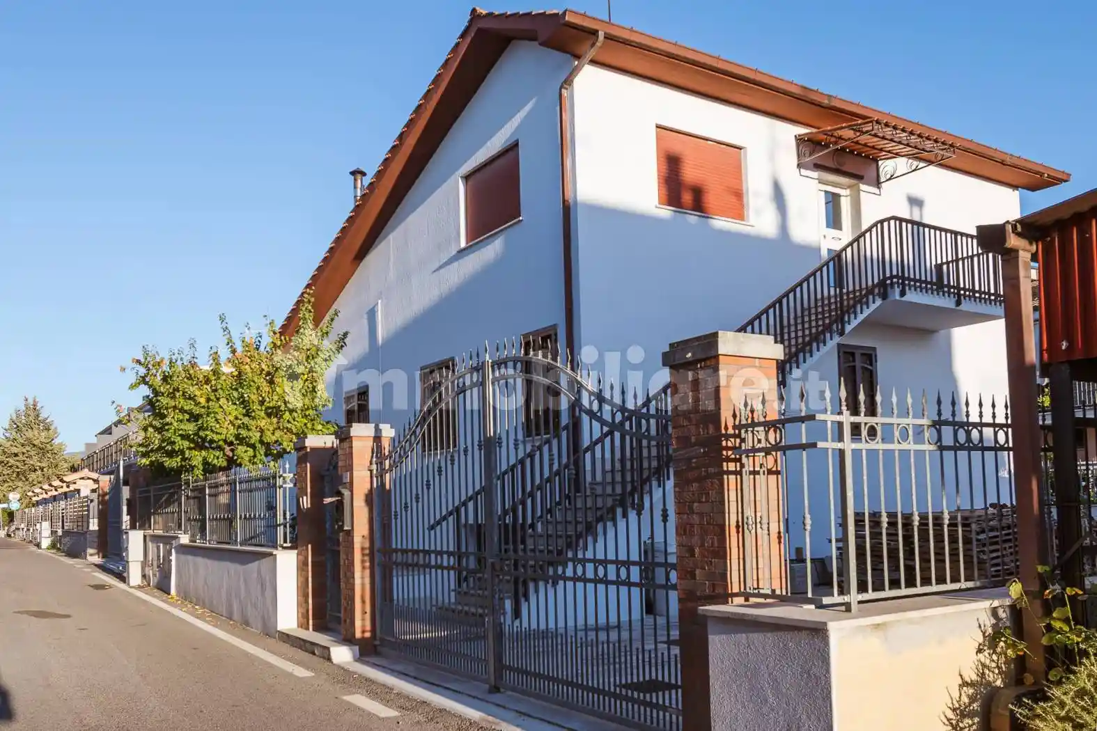 Quadrilocale via delle Rose 7, Collefiorito, Guidonia Montecelio - foto 2