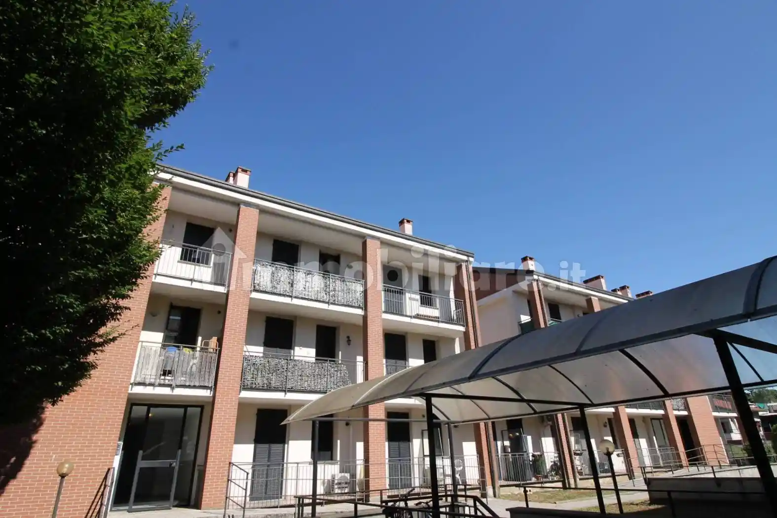 Appartamento in vendita a Cardano al Campo