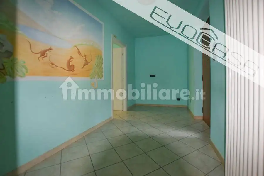 Trilocale via Filippo Brignone 6, Centro, Bricherasio - foto 4