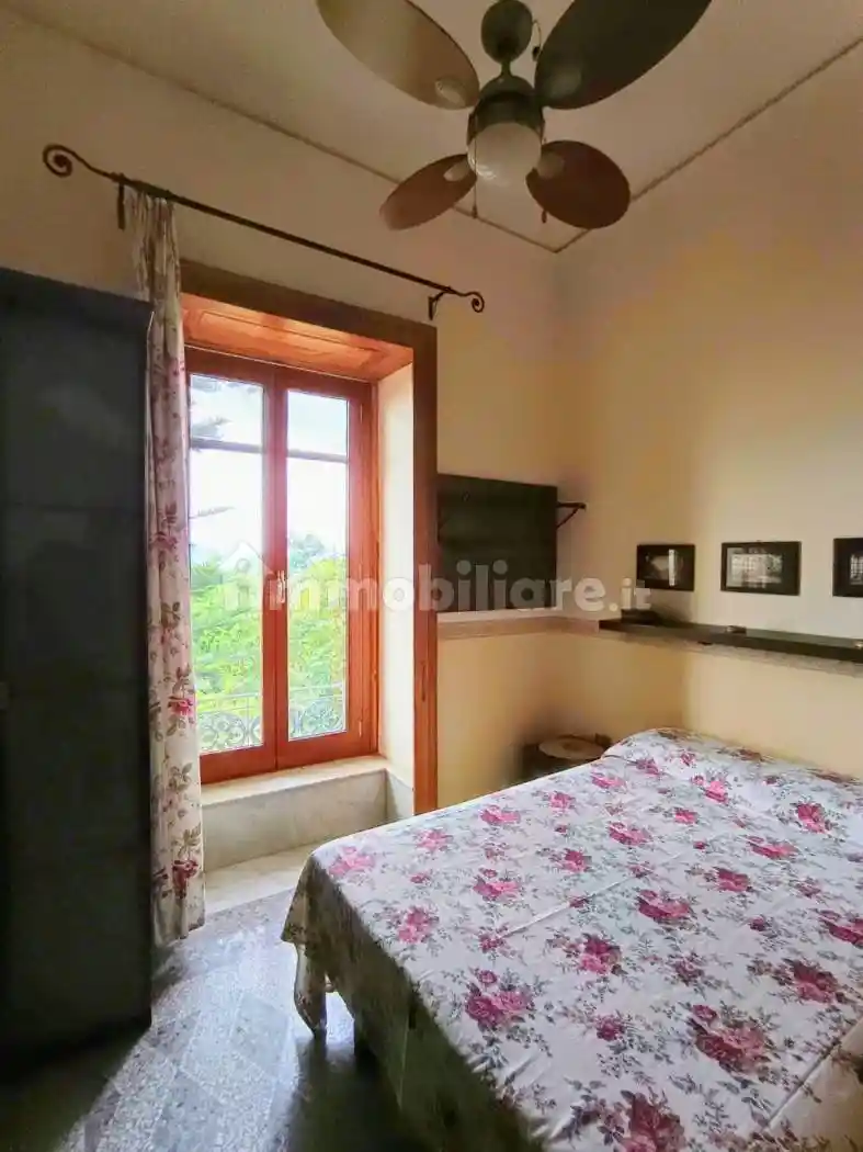 Appartamento in villa largo San Matteo 7, Centro, Castellammare di Stabia - foto 3