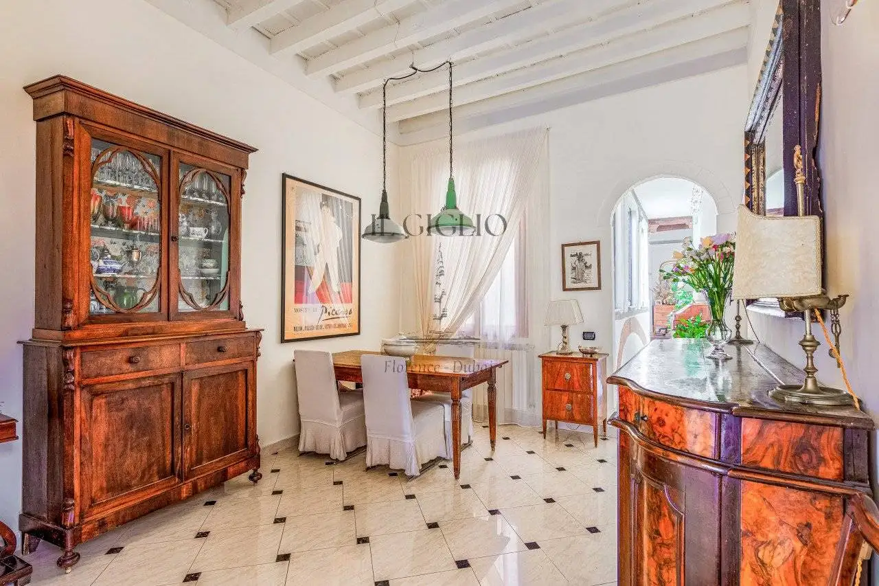 Appartamento in vendita a Firenze