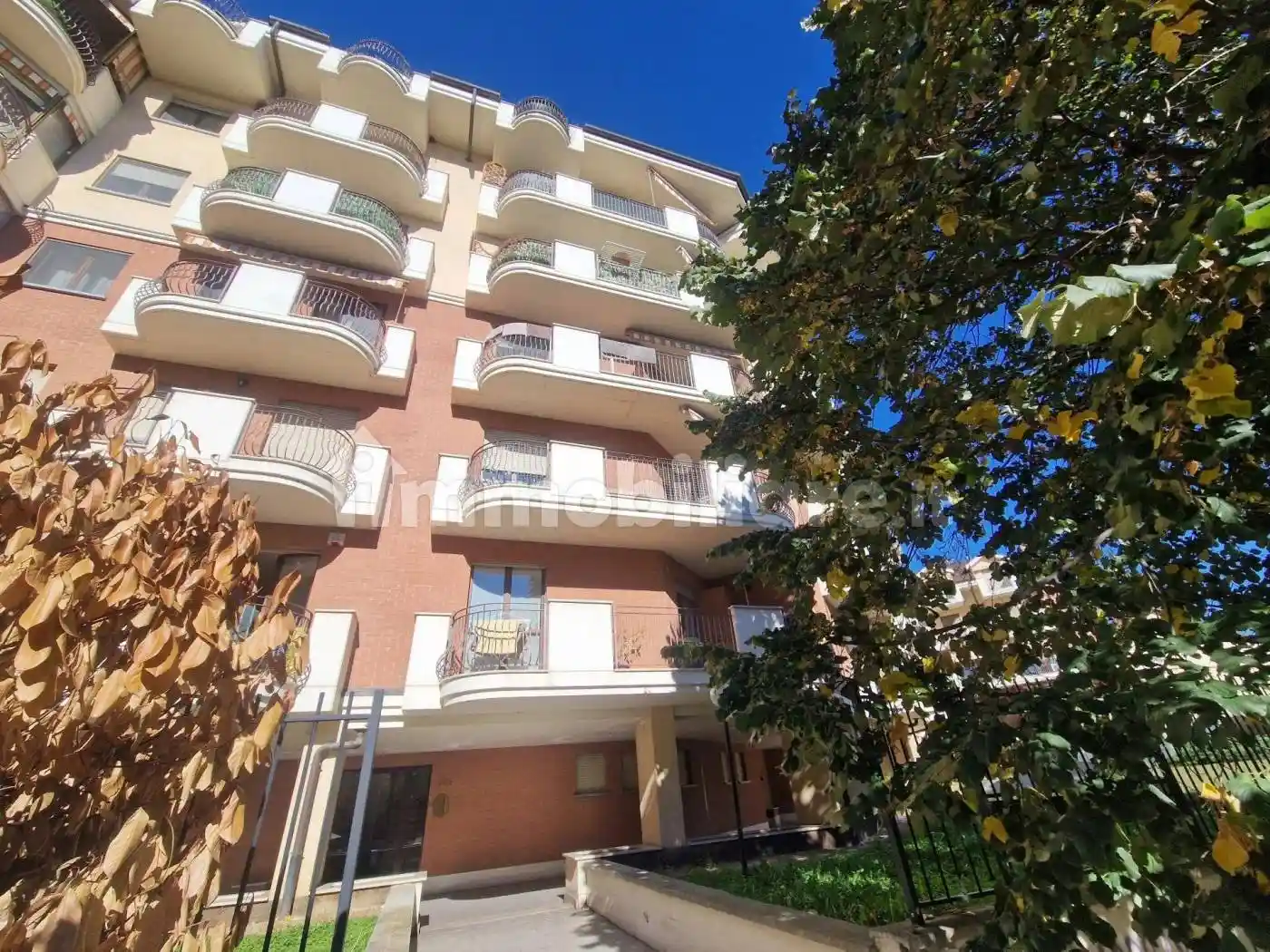 Trilocale Strada Carignano, 25, Mercato - Santa Maria, Moncalieri - foto 2