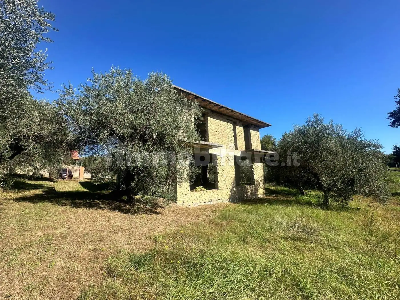 Palazzo - Edificio in vendita a Velletri