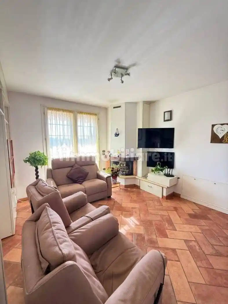 Villa bifamiliare via Montecarbone, Sasso Morelli, Sesto Imolese, Imola - foto 4