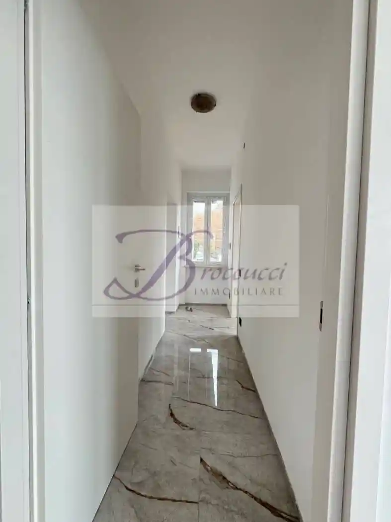 Quadrilocale ottimo stato, piano terra, Casbeno, Varese - foto 3