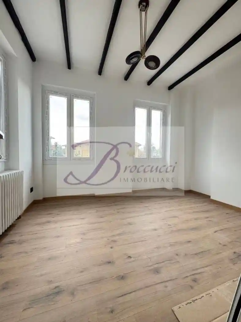 Quadrilocale ottimo stato, piano terra, Casbeno, Varese - foto 5