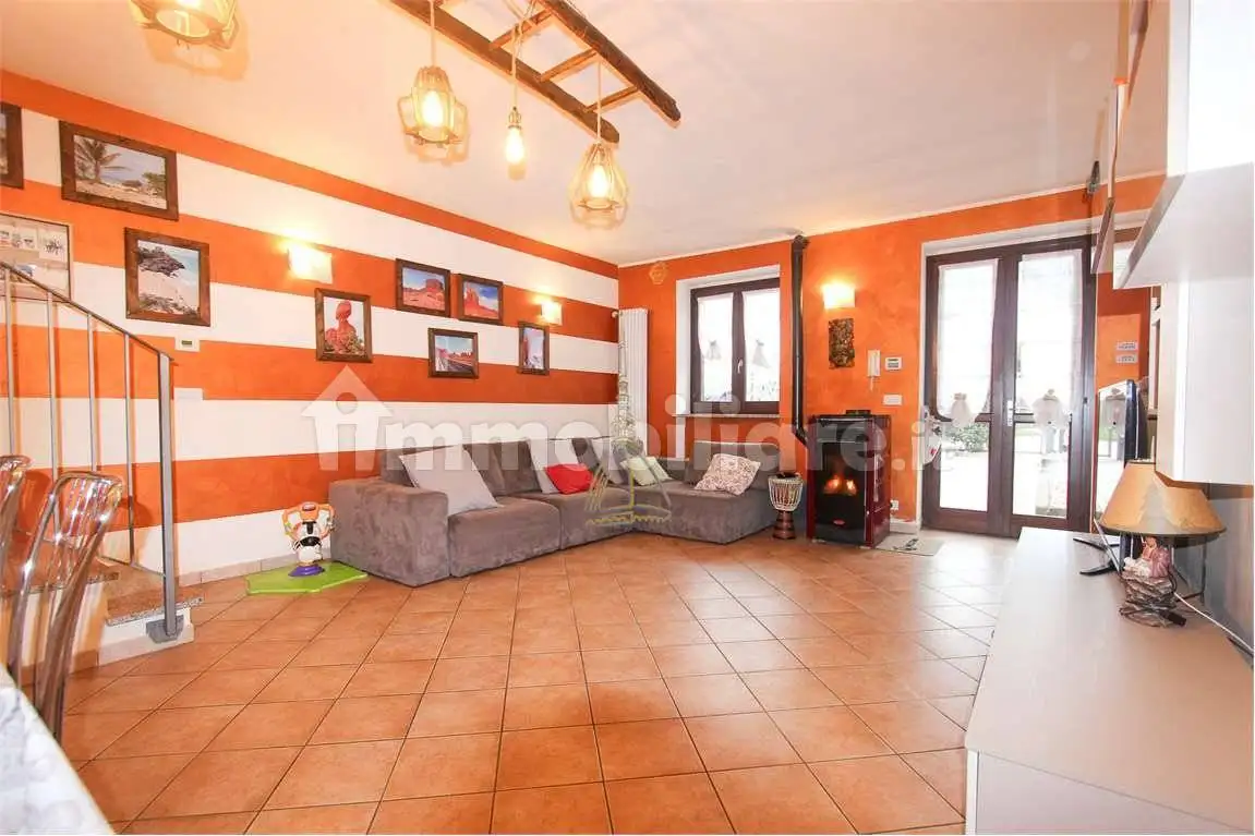 Villetta a schiera in vendita a Villanova d'Asti