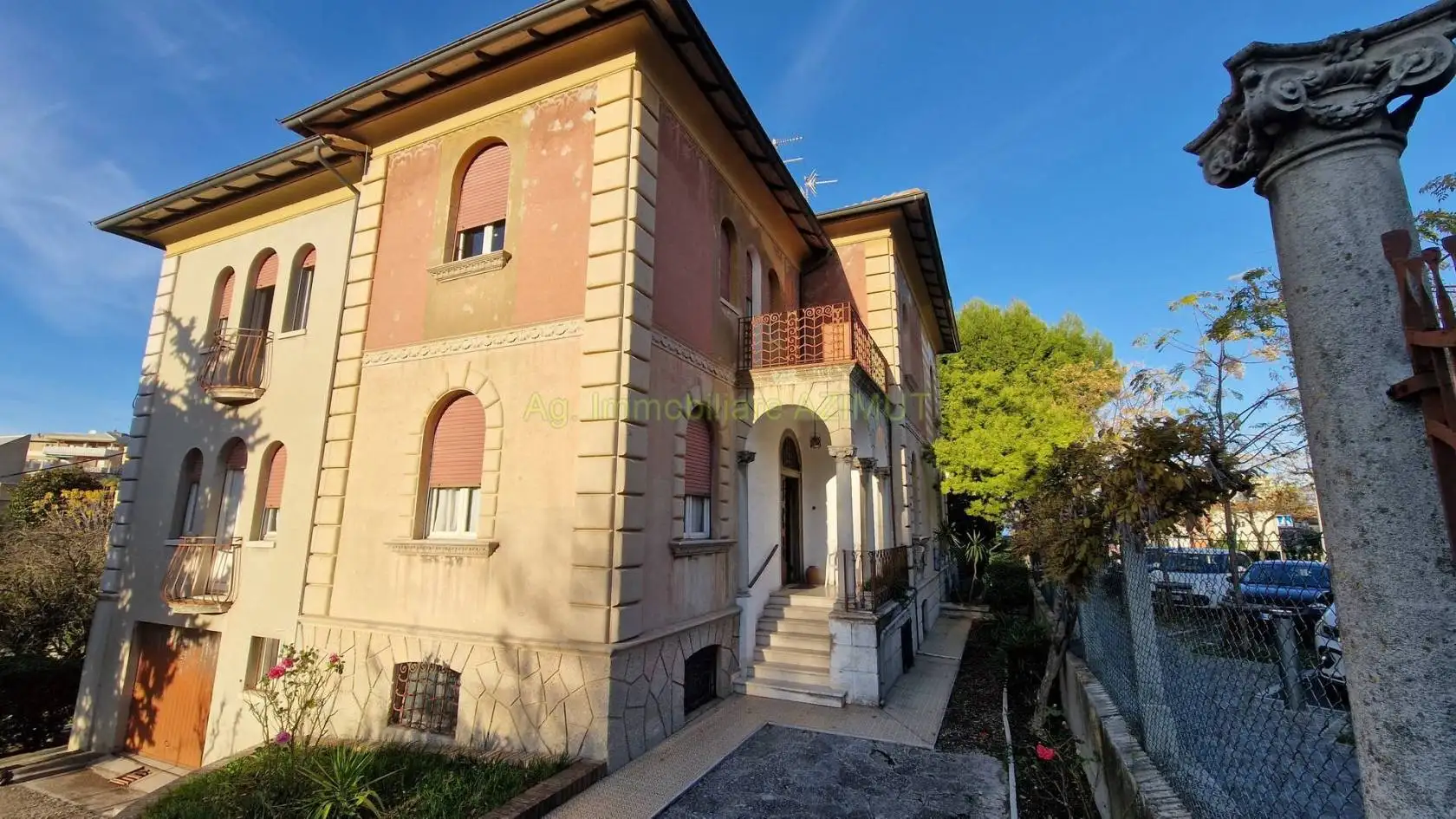Villa in vendita a Fano