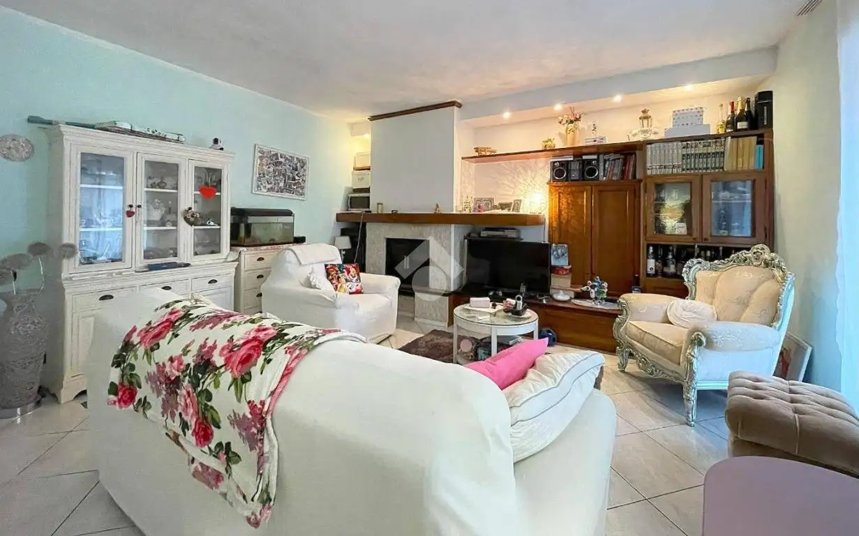 Trilocale via San Martino, Cadorago Caslino Al Piano, Cadorago - foto 4