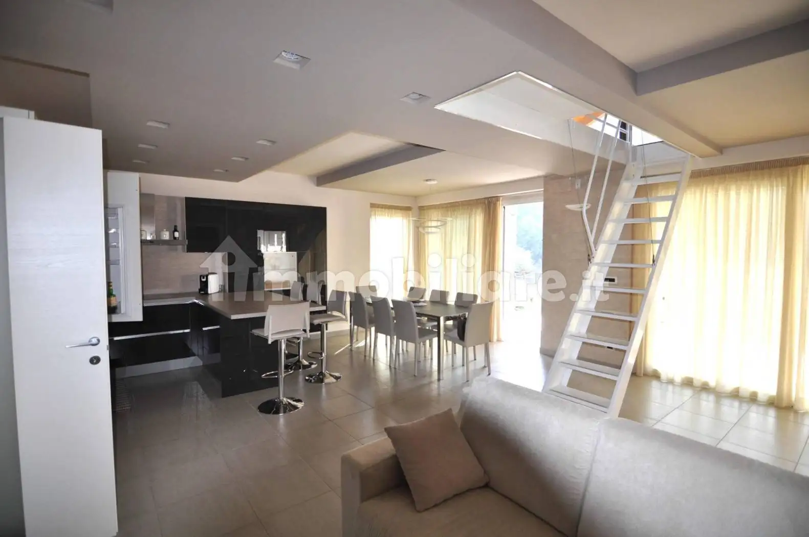 Attico nuovo, 100 m², Borgo San Dalmazzo - foto 2