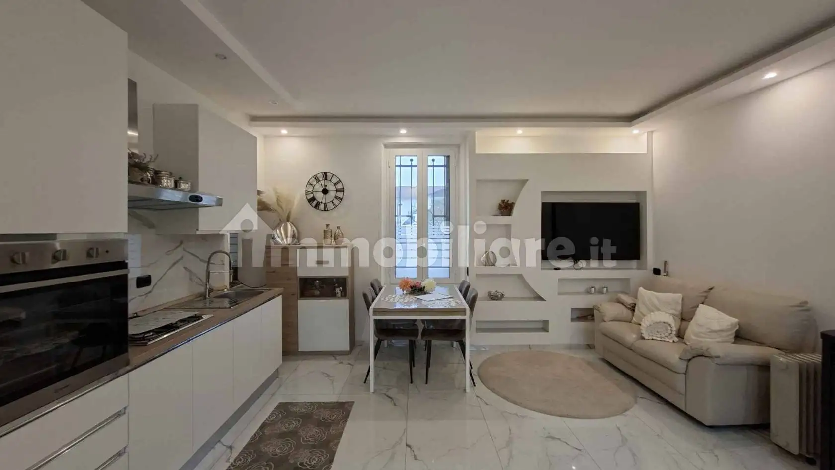 Villa unifamiliare via Guglielmo Marconi, Centro, Borgo San Siro - foto 4