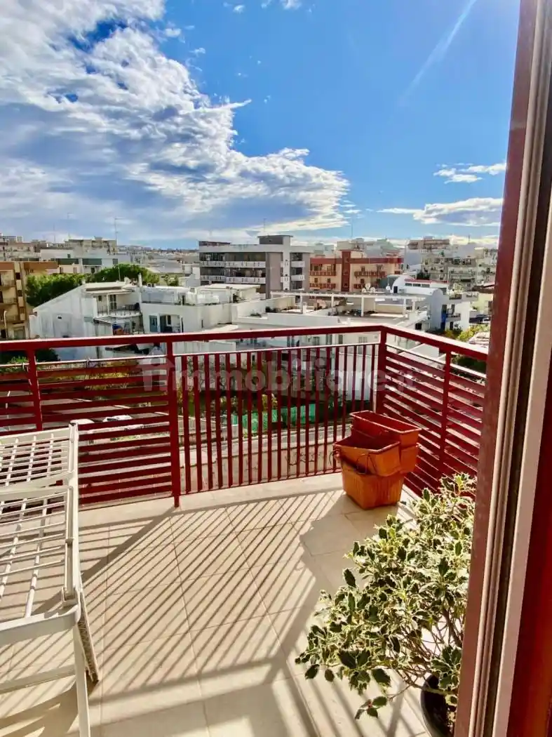 Appartamento in vendita a Modugno