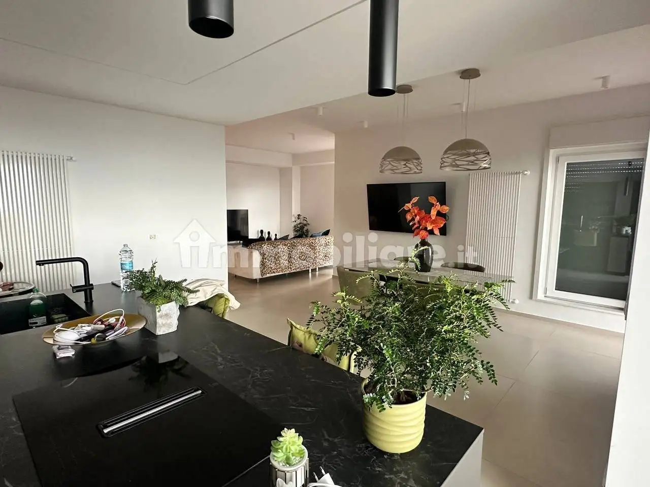 Appartamento in vendita a Tremestieri Etneo