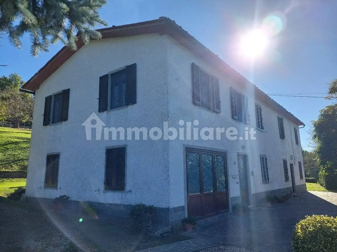 Rustico - Casale in vendita a Pistoia