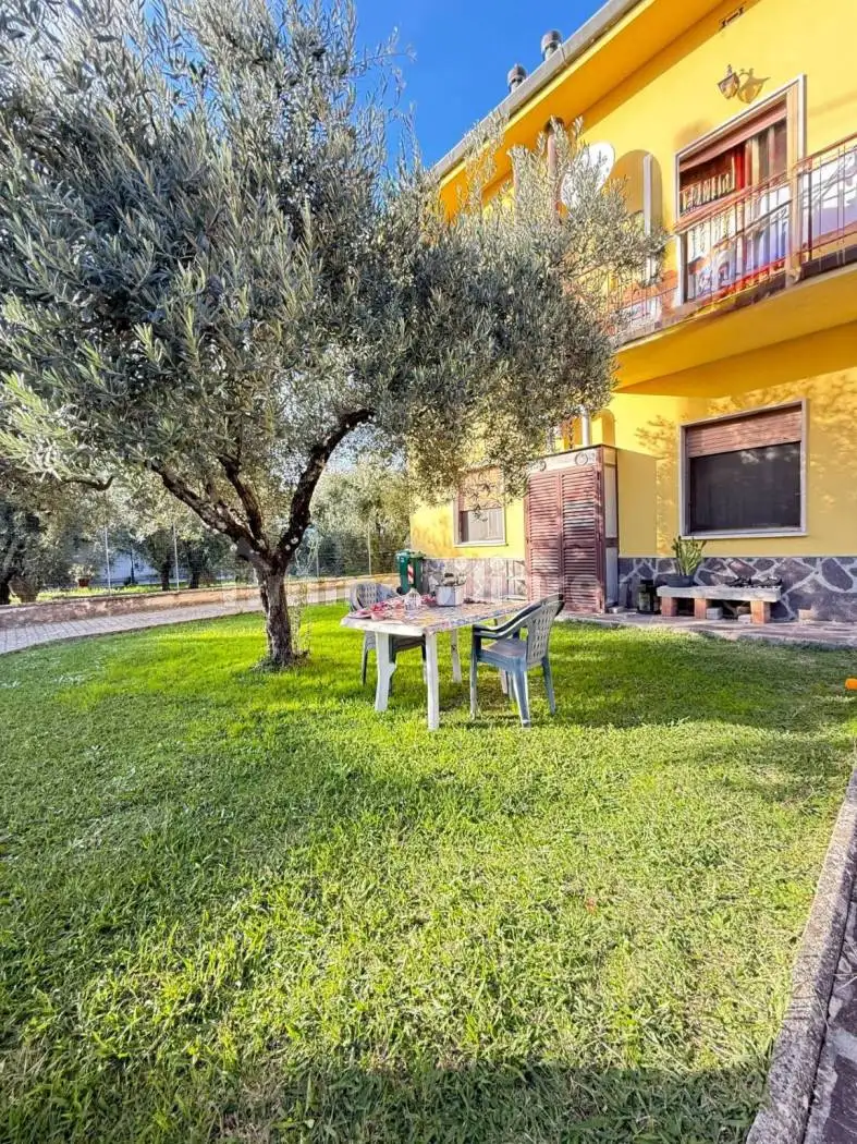 Appartamento in vendita a Lucca