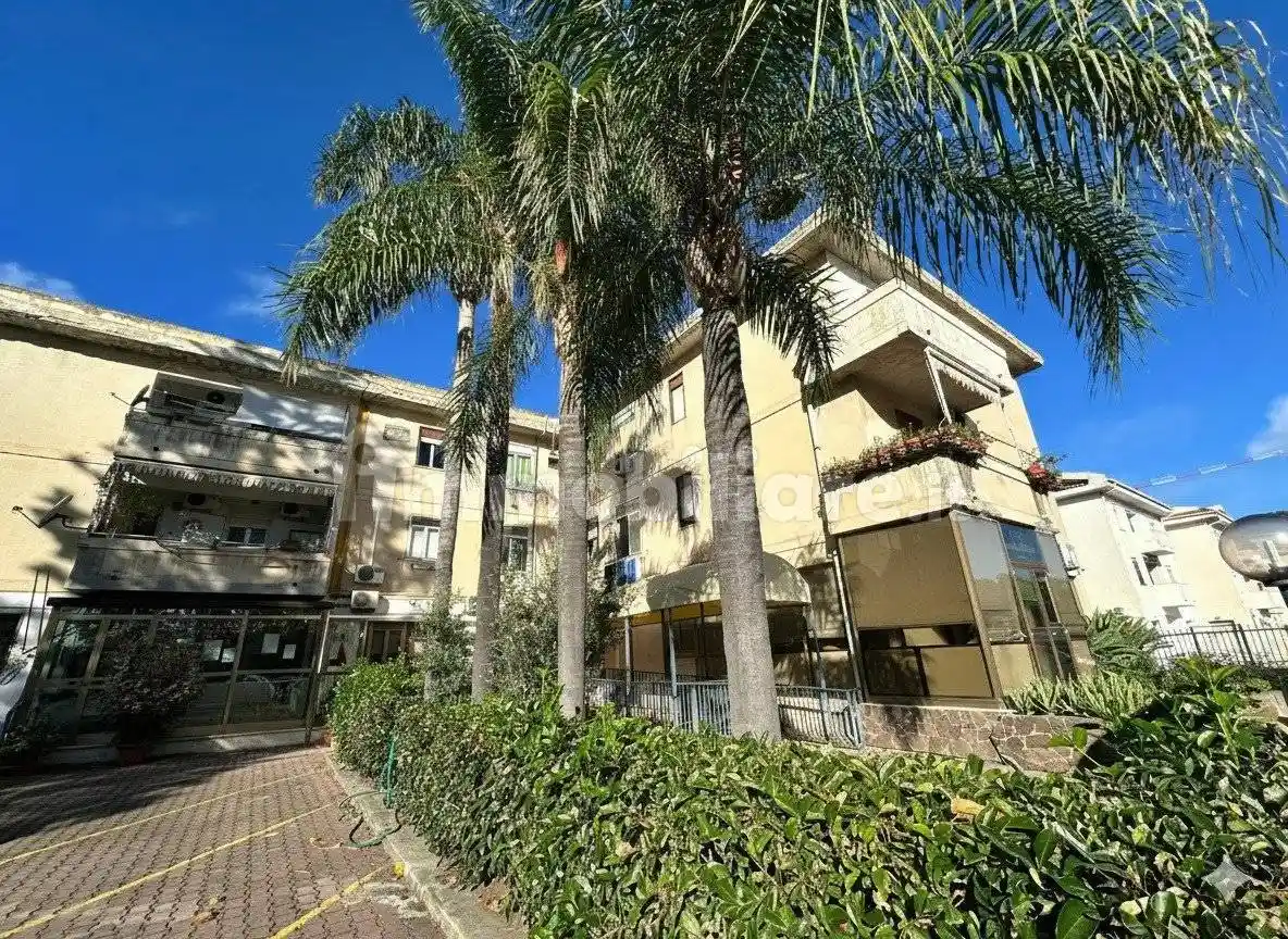 Trilocale viale Antonio Gramsci, 2, San Pietro, Santa Maria delle Grazie, Milazzo - foto 2