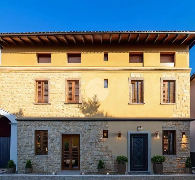 Rustico - Casale in vendita a Azzano Mella