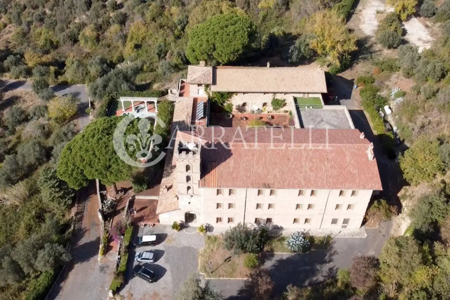 Palazzo - Edificio in vendita a Tivoli