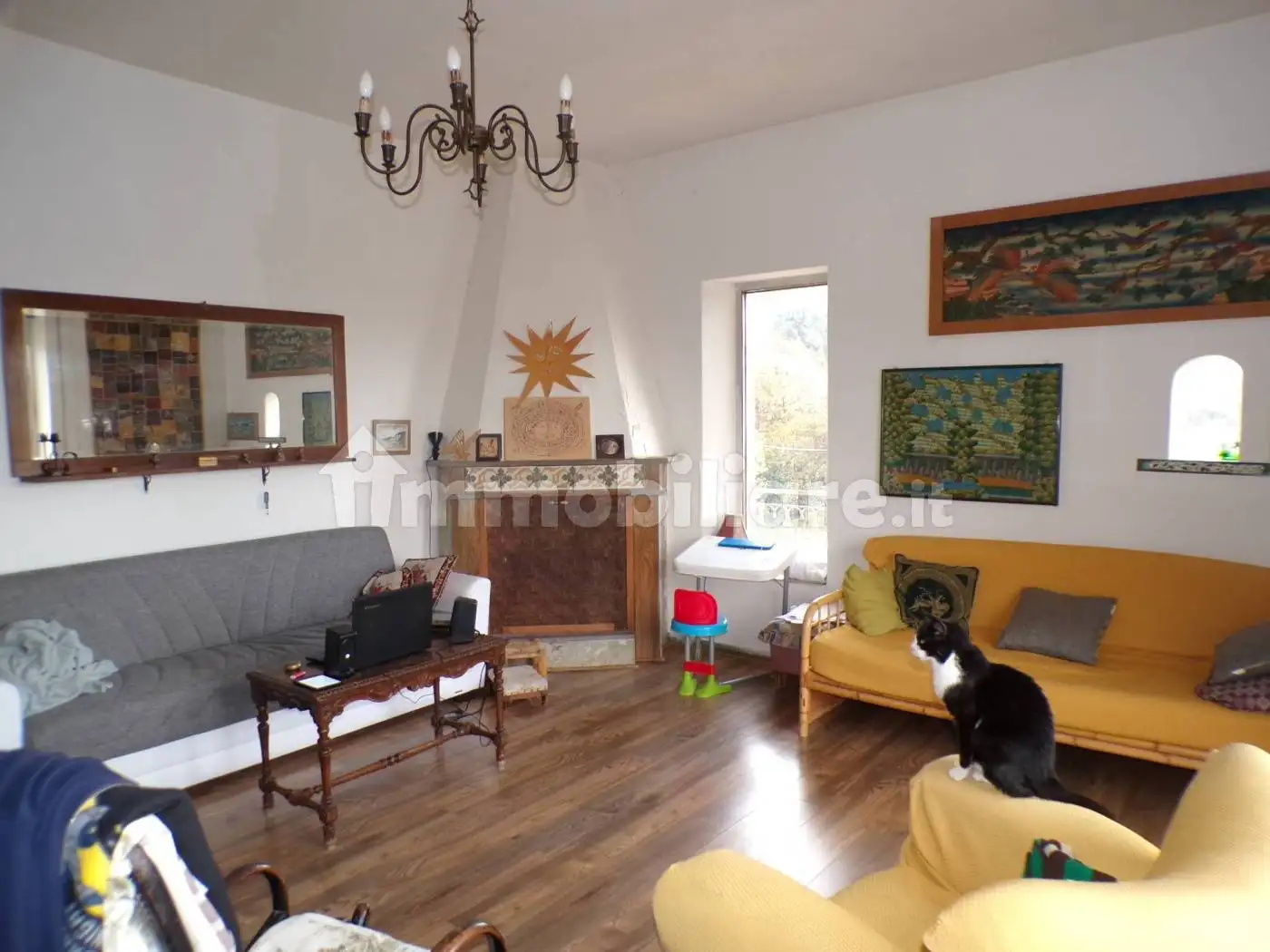 Appartamento in vendita a Toffia