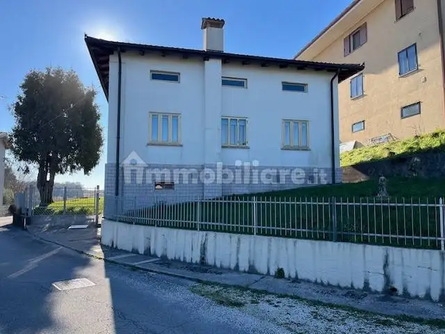 Villa unifamiliare via della Tesate, Colloredo di Monte Albano - foto 4