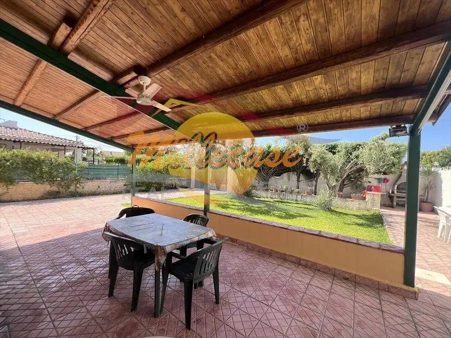 Villa in vendita a Siracusa