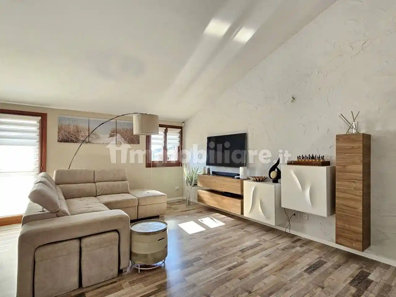 Trilocale via John Fitzgerald Kennedy ,11/a, Centro, Casirate d'Adda - foto 2