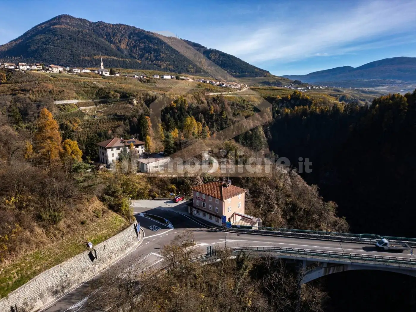 Palazzo - Edificio in vendita a Cis