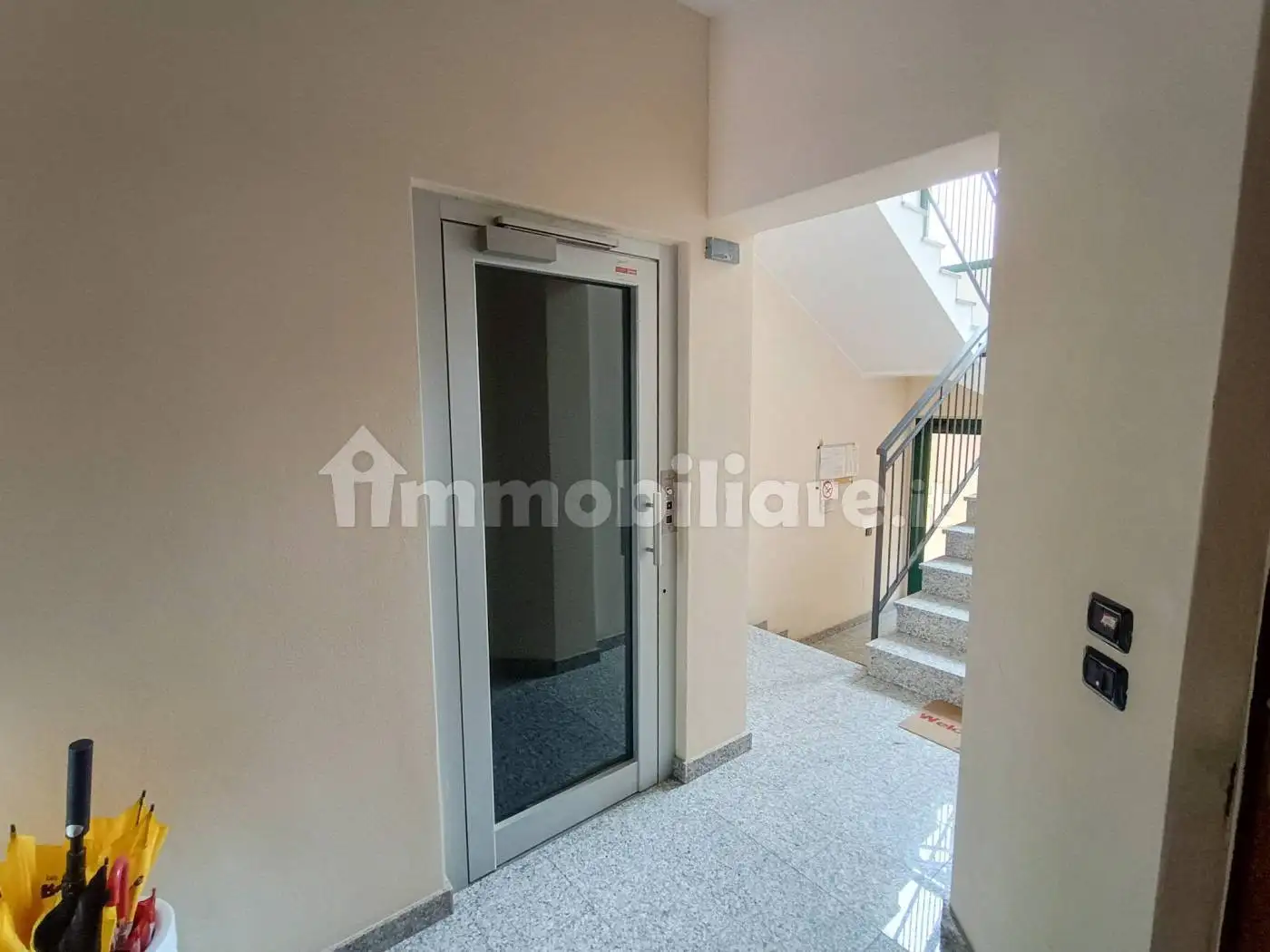 Appartamento via E. Trentini 5, Clivio - foto 2