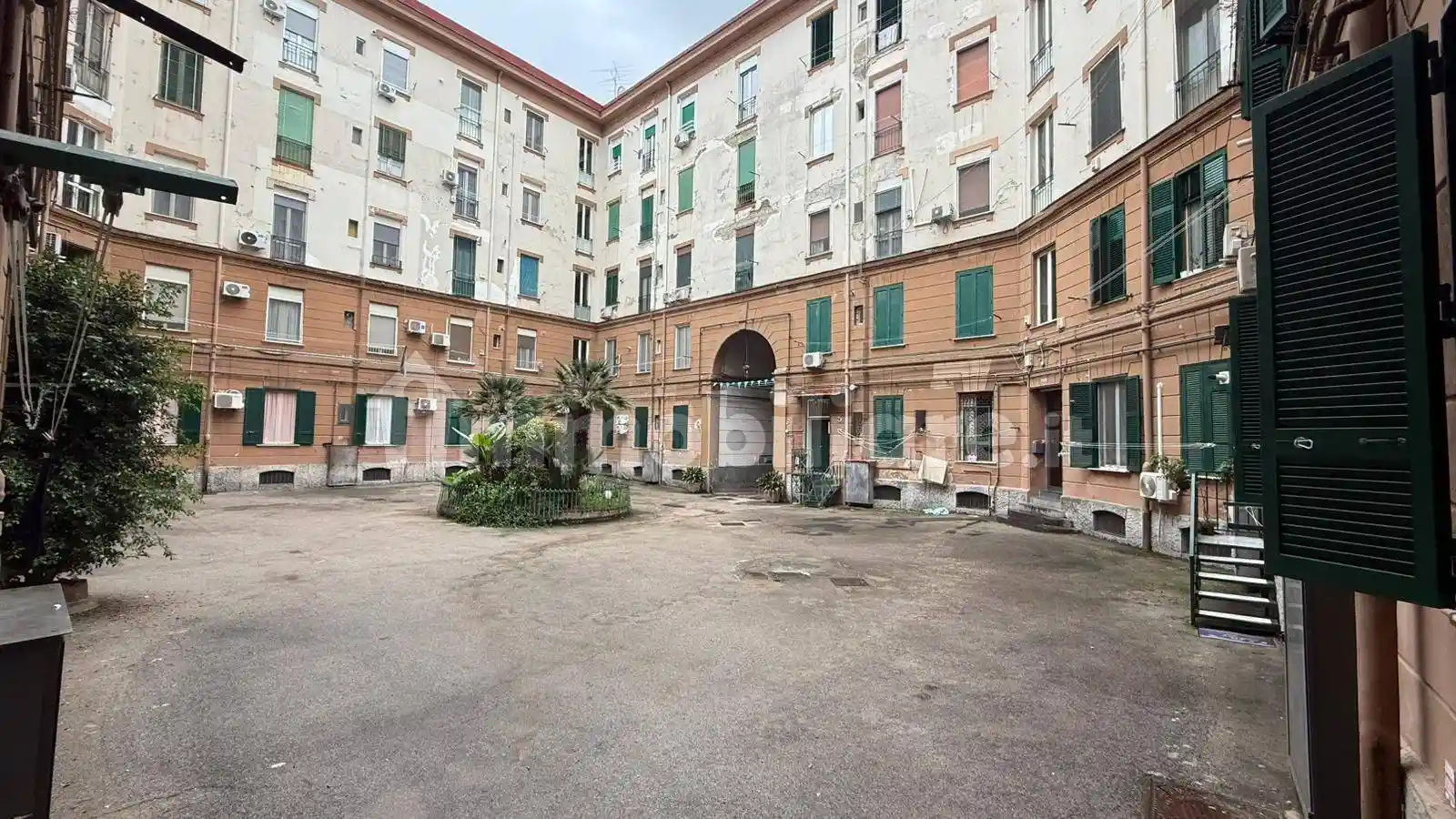 Quadrilocale via Colonnello Carlo Lahalle, Arenaccia, Napoli - foto 4