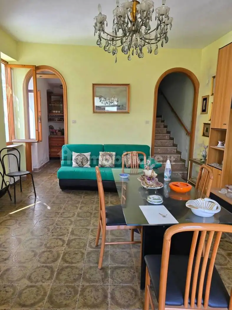 Villa unifamiliare via Saracco No Number, Centro, Alice Bel Colle - foto 4