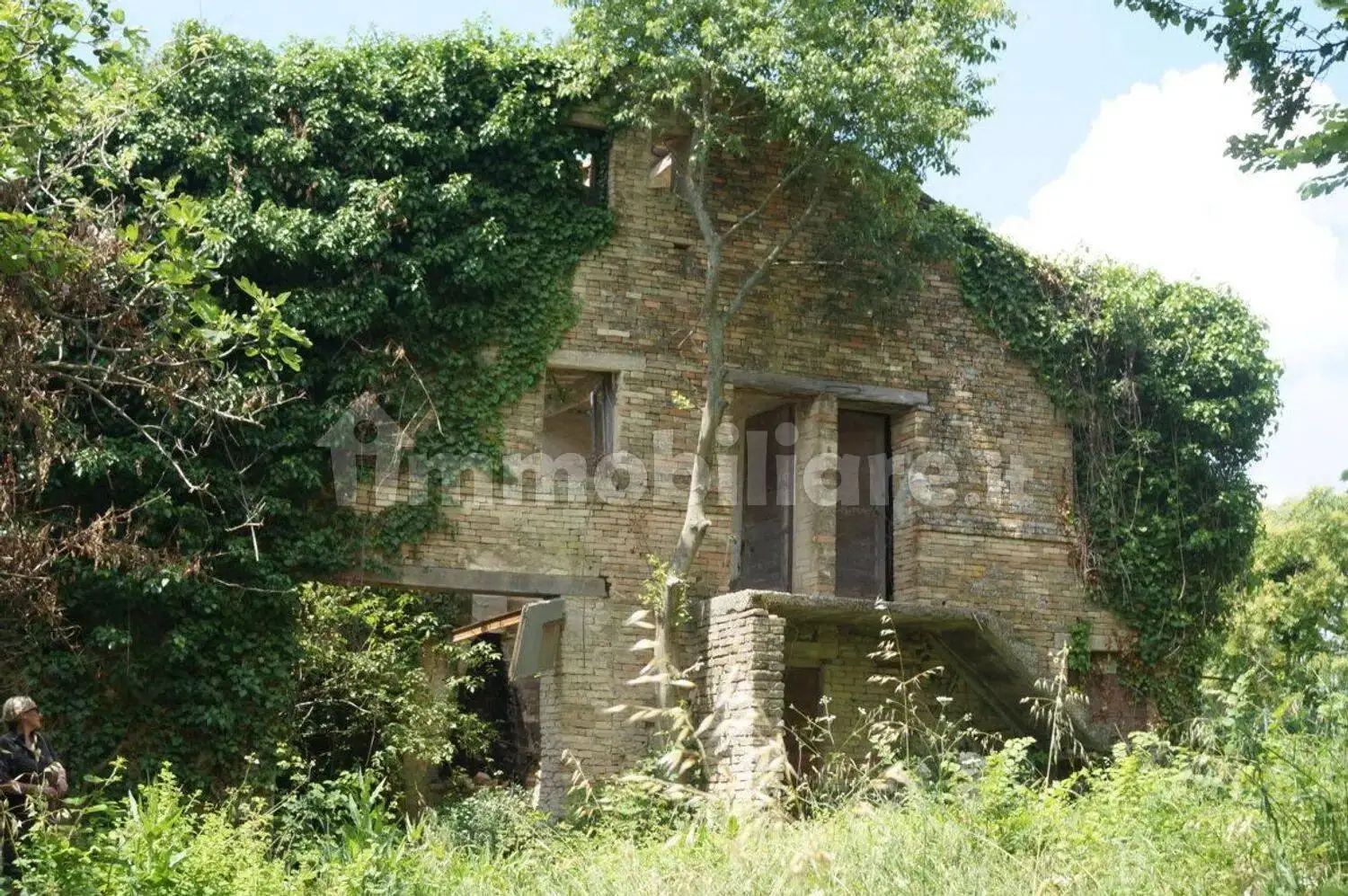 Rustico - Casale in vendita a Montefano