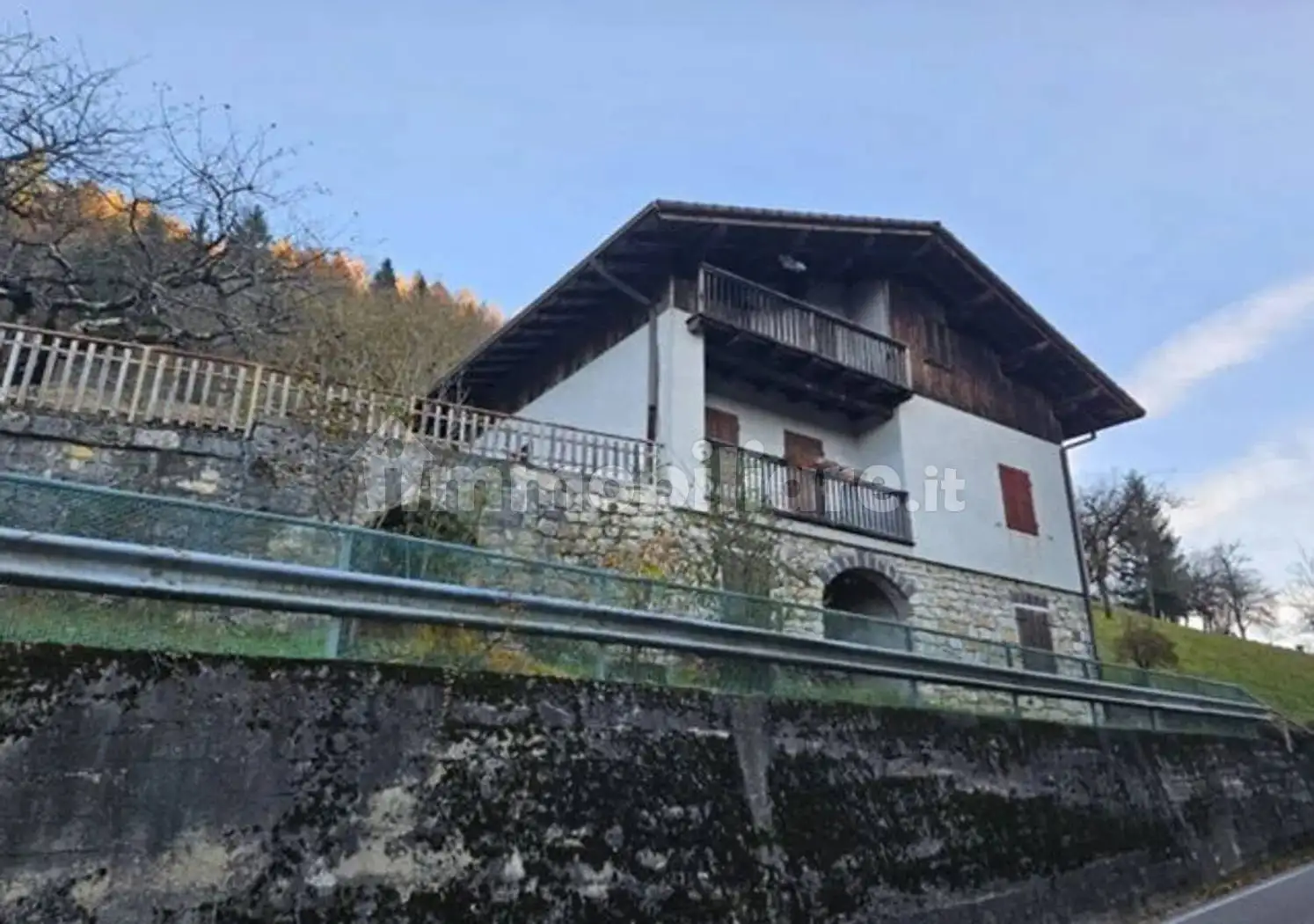 Villa in vendita a Sovramonte