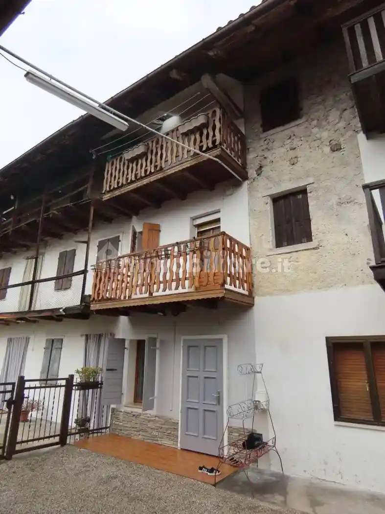 Villa in vendita a Feltre