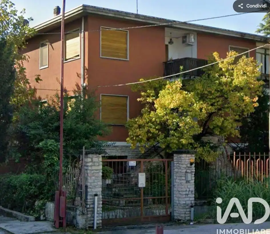 Palazzo - Edificio in vendita a Vicenza
