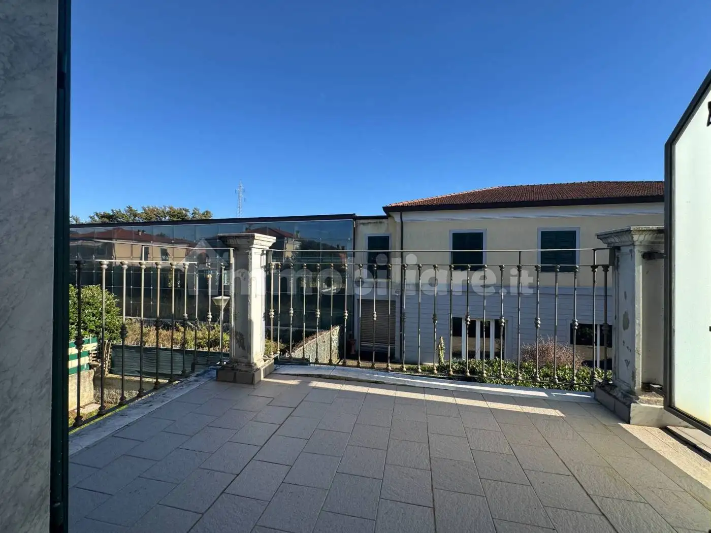 Villa in vendita a Sarzana