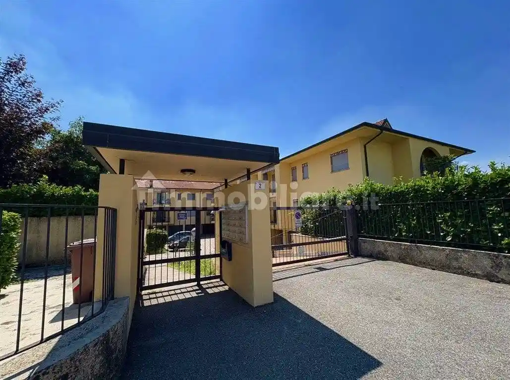 Appartamento in vendita a Carnate