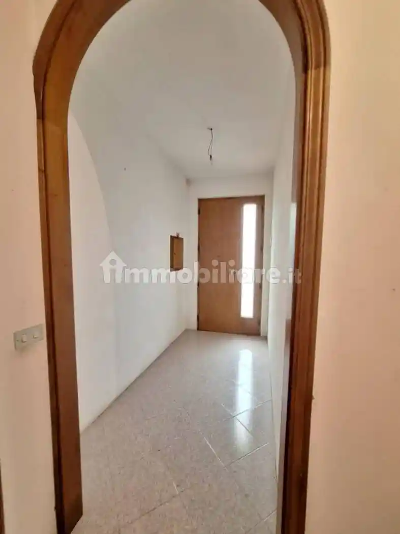 Appartamento in vendita a Cascina