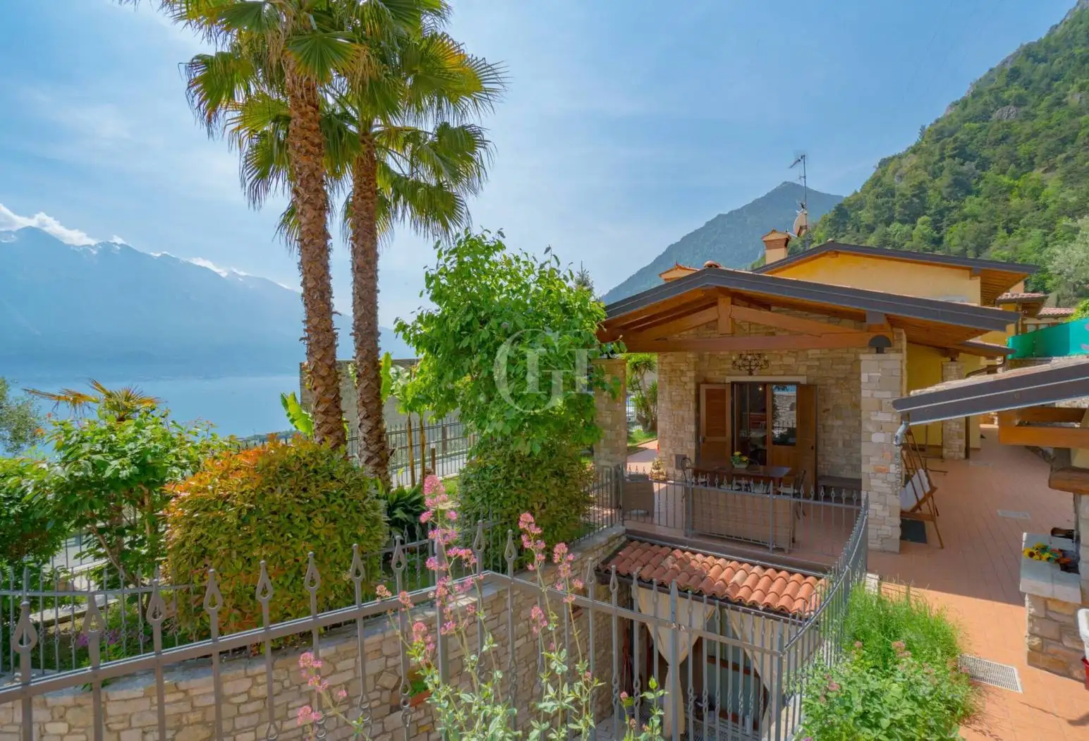 Villa in vendita a Limone sul Garda