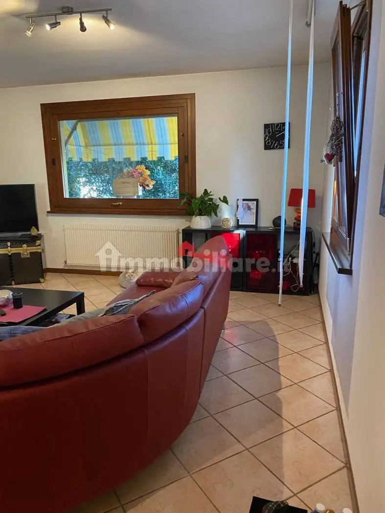 Villa a schiera 5 locali, buono stato, Orgnano, Basiliano - foto 3