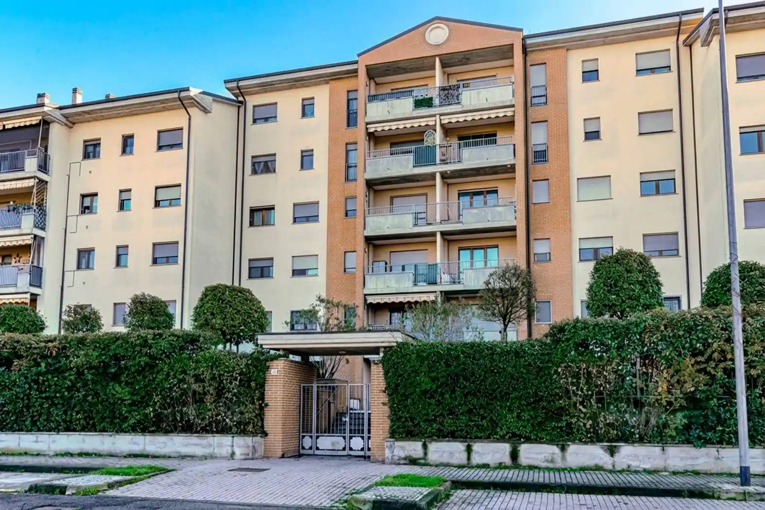 Appartamento in vendita a Cesano Boscone