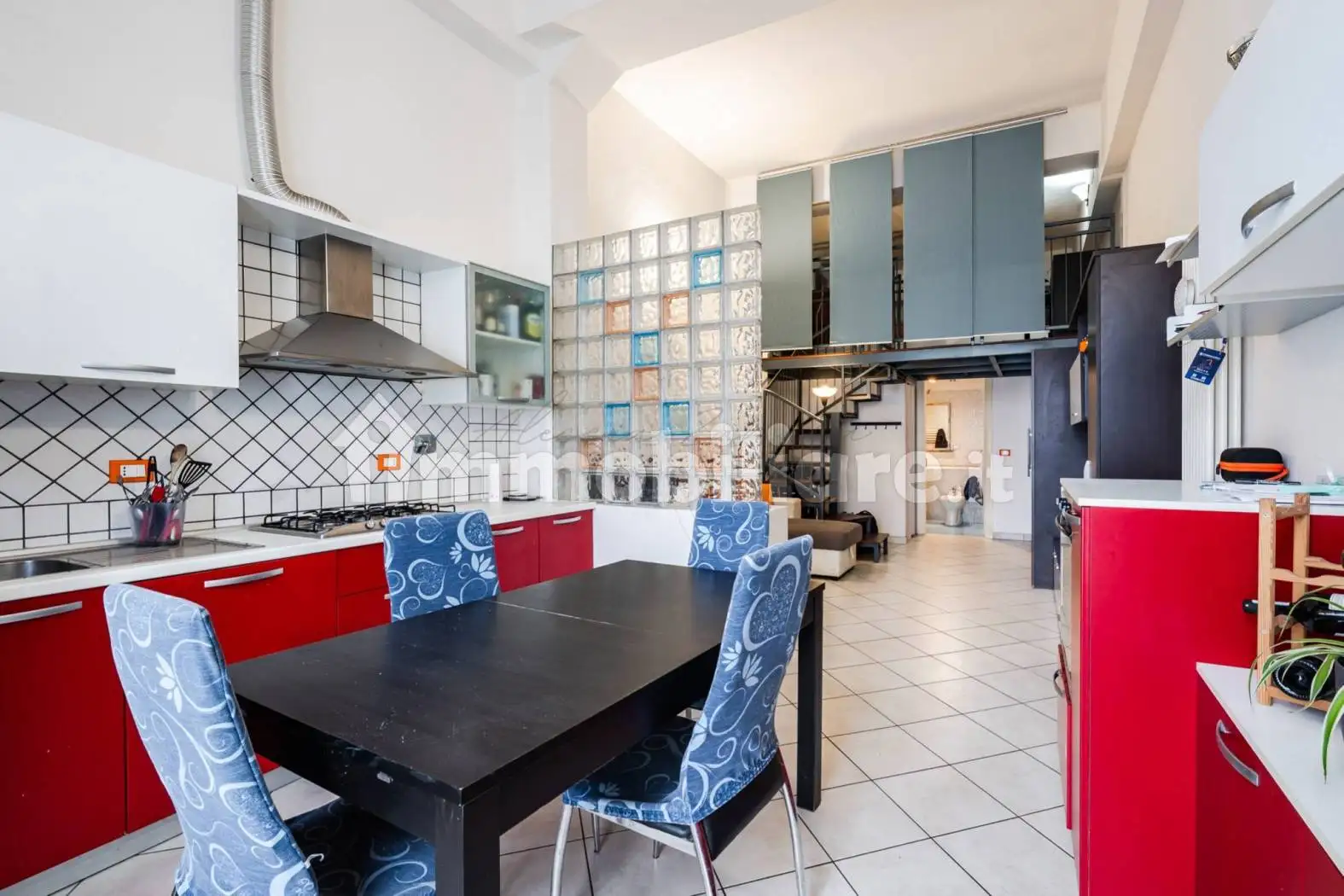 Appartamento in vendita a Bologna