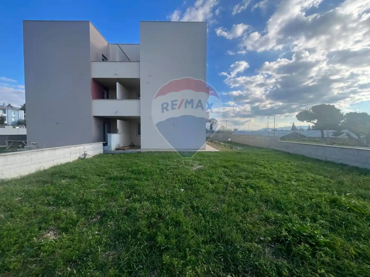 Quadrilocale via Santa Maria in Campis 13, Viale Roma, Foligno - foto 2