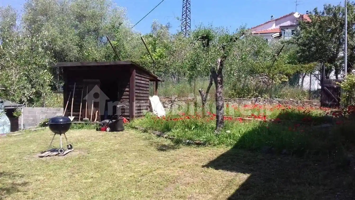 Appartamento in vendita a Podenzana