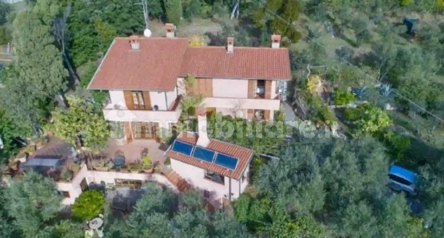 Villa in vendita a Fosdinovo