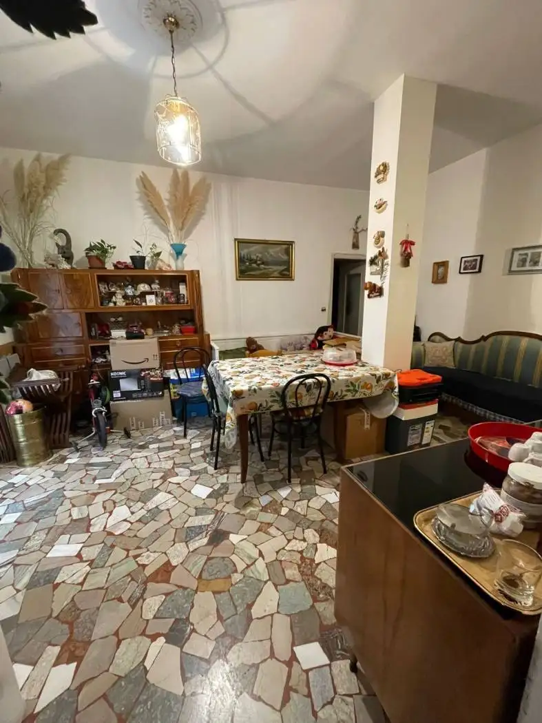 Appartamento in vendita a Casalecchio di Reno