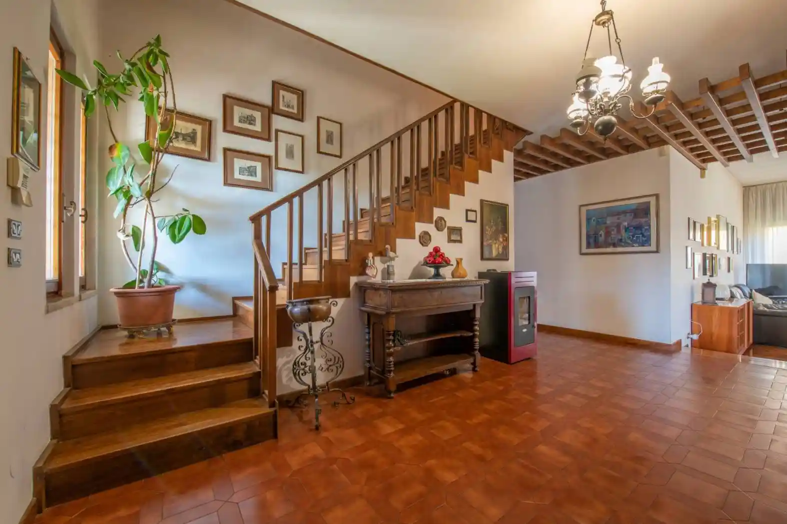 Villa unifamiliare via Oberdan 12, Beccacivetta Azzano, Castel d'Azzano - foto 3