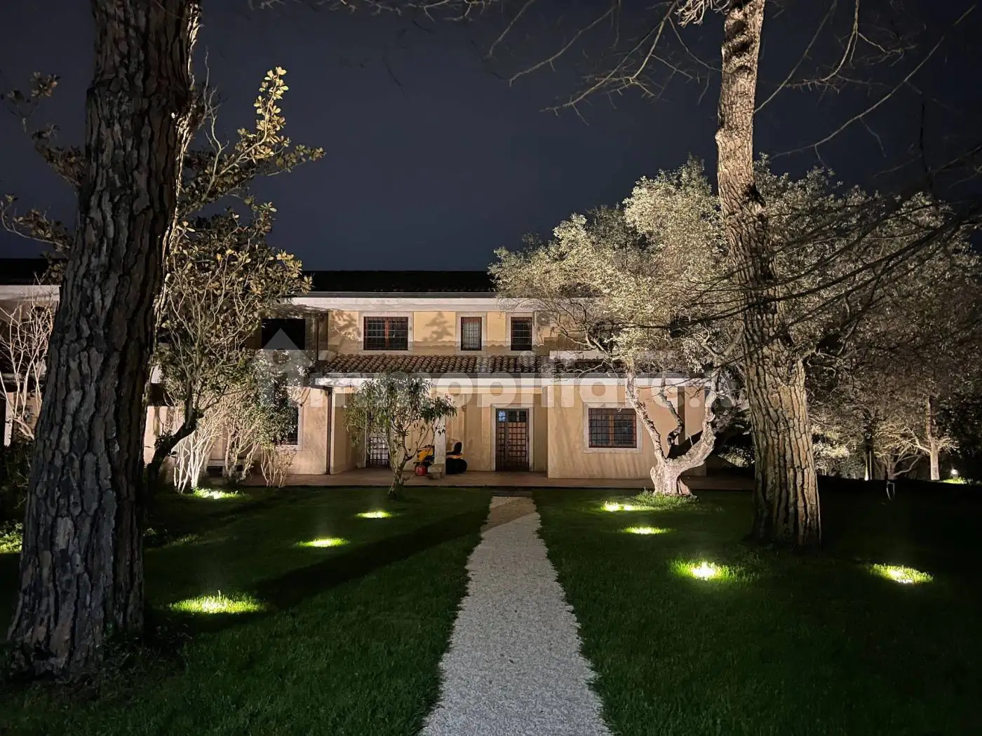 Villa in affitto a Roma