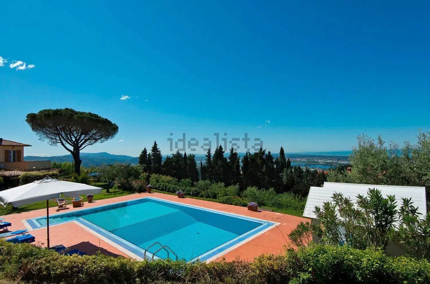 Villa in vendita a Massarosa