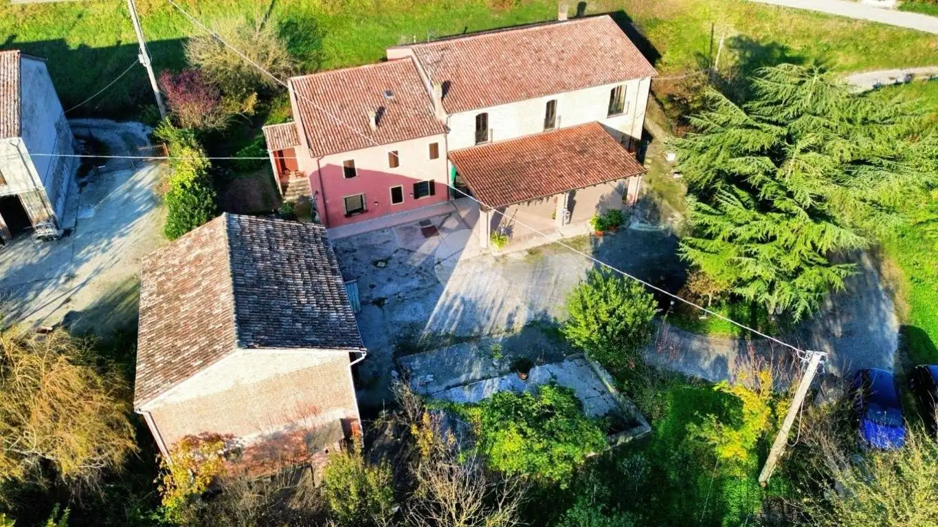 Terratetto unifamiliare Mezzano Rondani 91, Colorno - foto 2