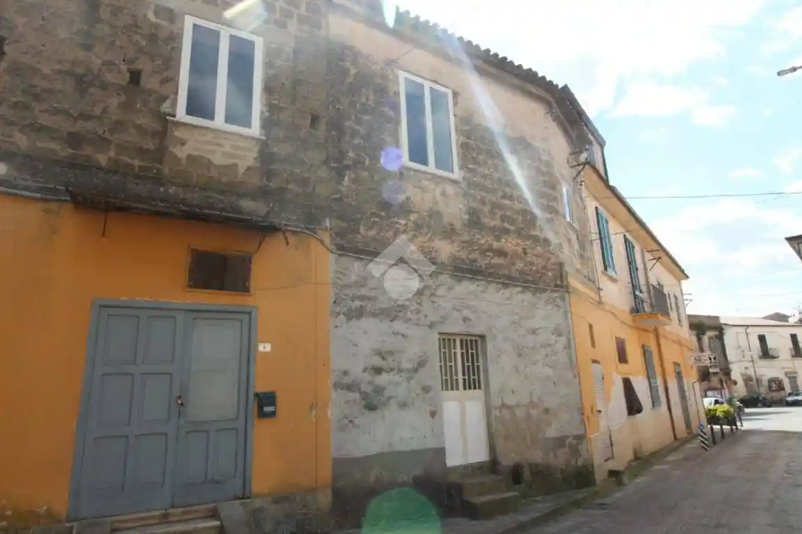 Terratetto unifamiliare via San Leucio 2, Casagiove - foto 2